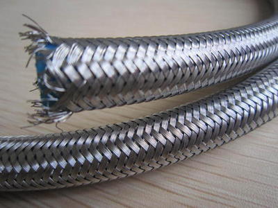 各种编织胶管 厂家直供 &nbsp;燃油系统复合胶管